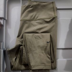 Womens Nike leggings